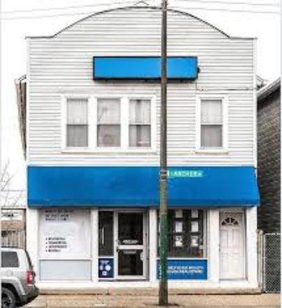 2963 Archer Avenue - Photo 1
