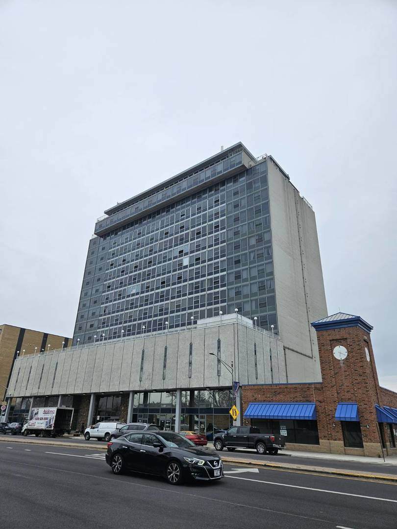 7234 North Avenue - Photo 1