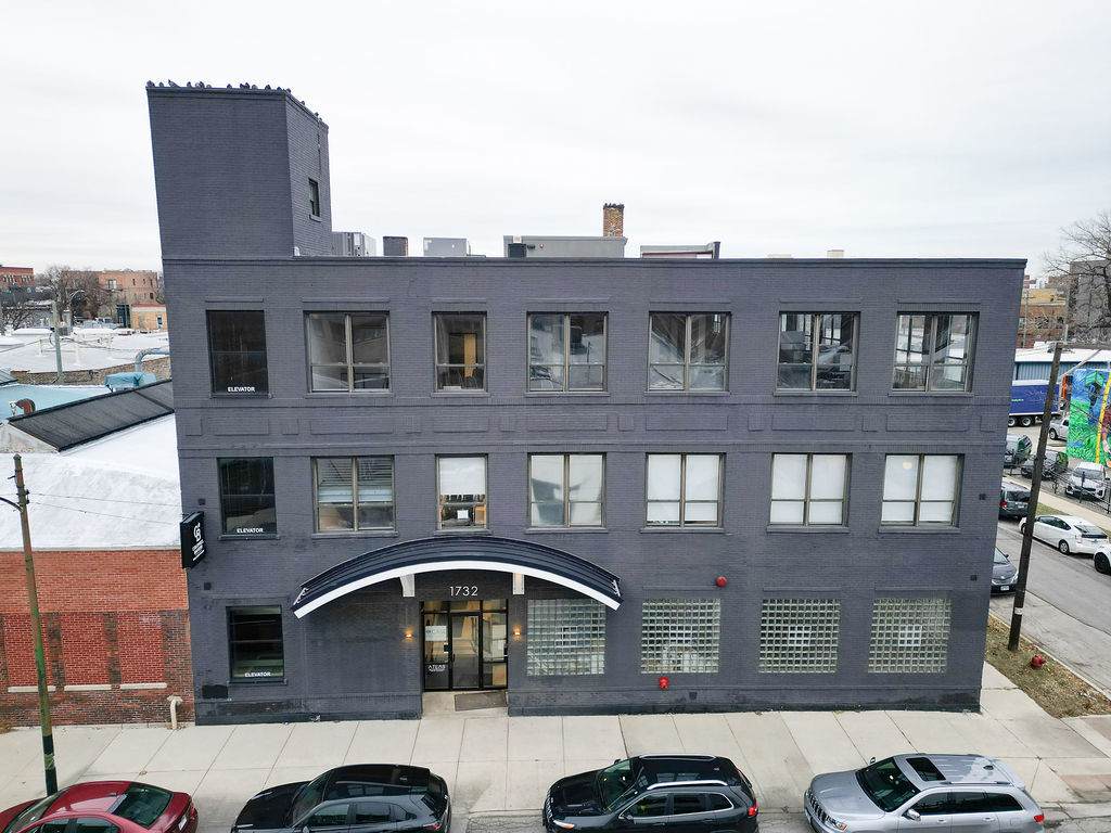 1732 Hubbard Street - Photo 1