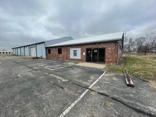 1600 Main Street - Photo 1