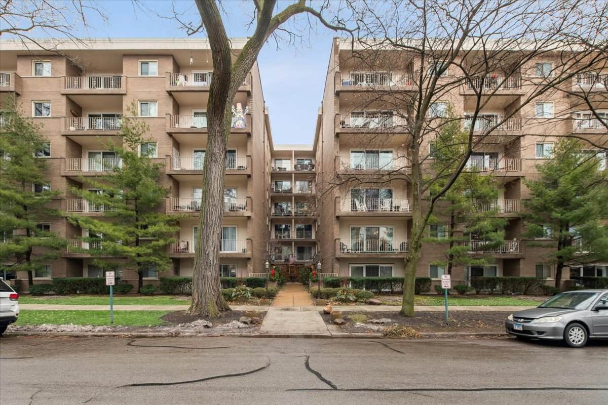411 Ashland Avenue - Photo 1