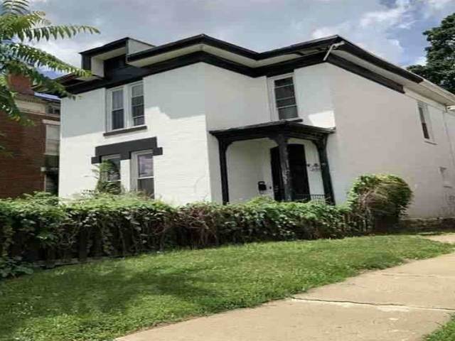 631 8th Street - Photo 1