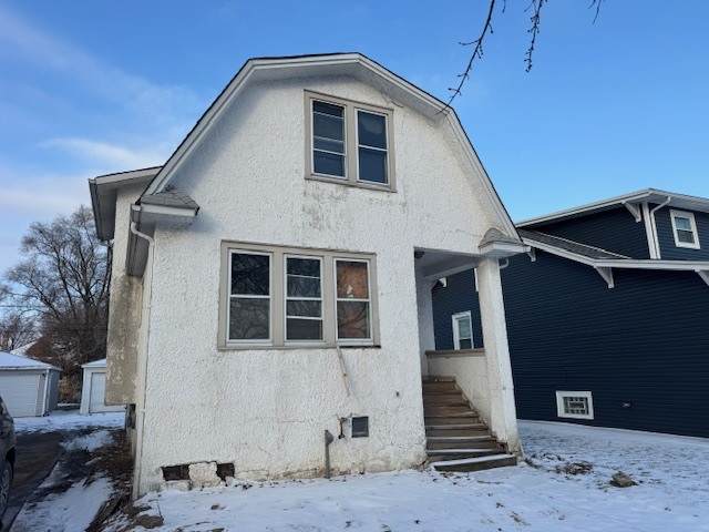 906 9th Avenue - Photo 1