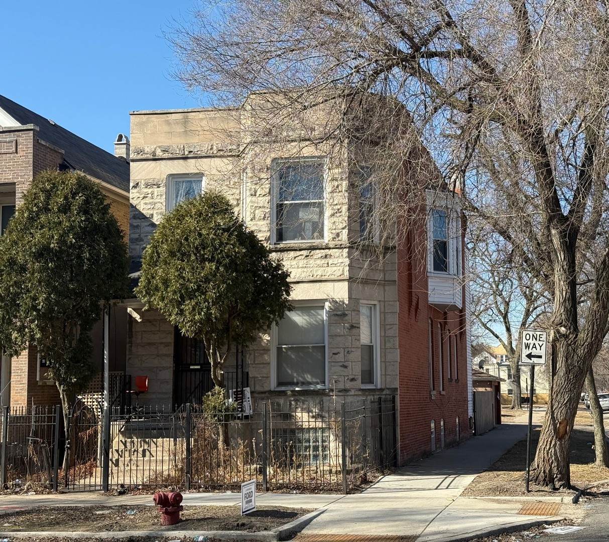 856 Lawndale Avenue - Photo 1