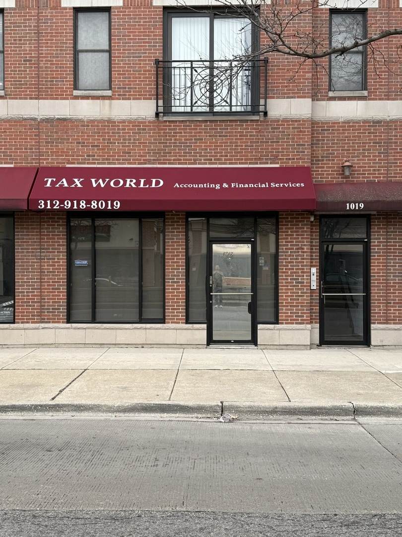 1019 Western Avenue - Photo 1