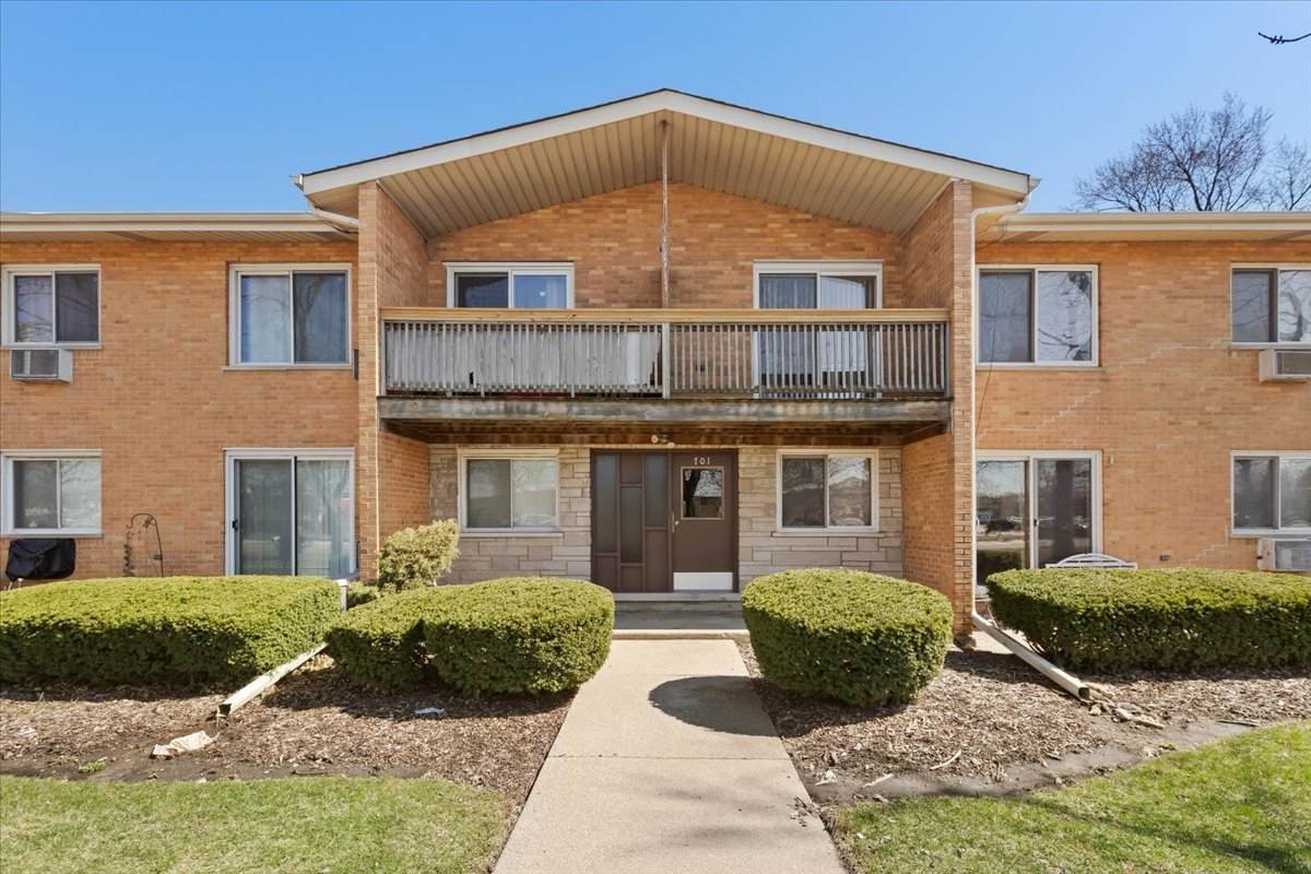 701 Elmhurst Road - Photo 1