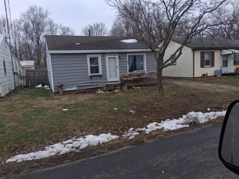 905 Wesley Street - Photo 1