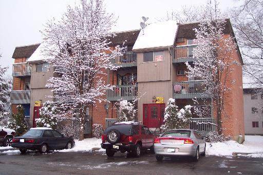 567 Ashland Avenue - Photo 1