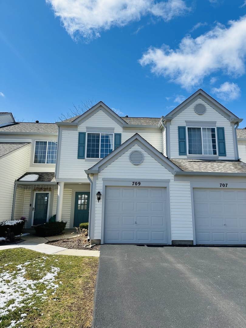 709 Blossom Court - Photo 1