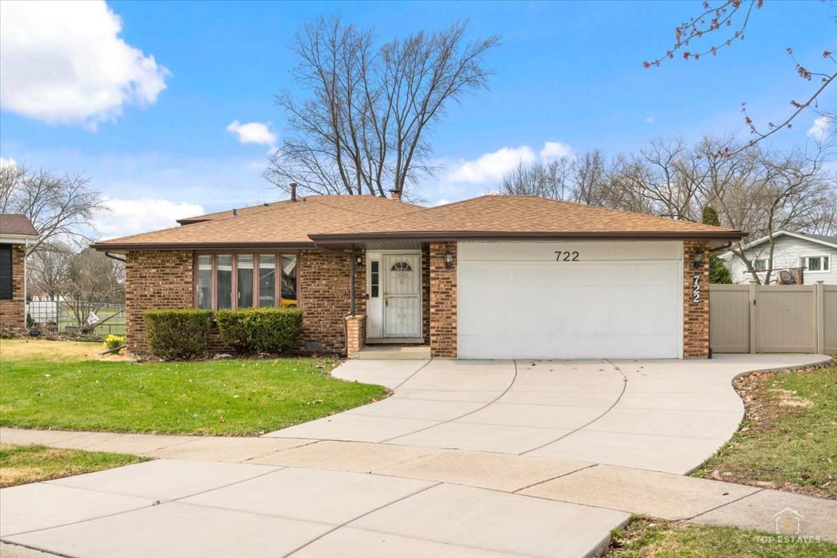722 Kostner Avenue - Photo 1