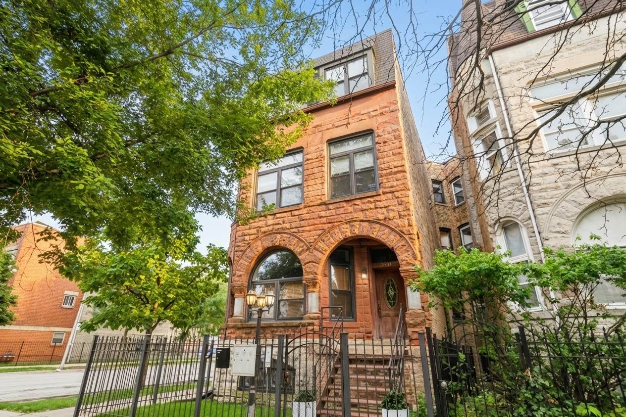 2901 Washington Boulevard - Photo 1