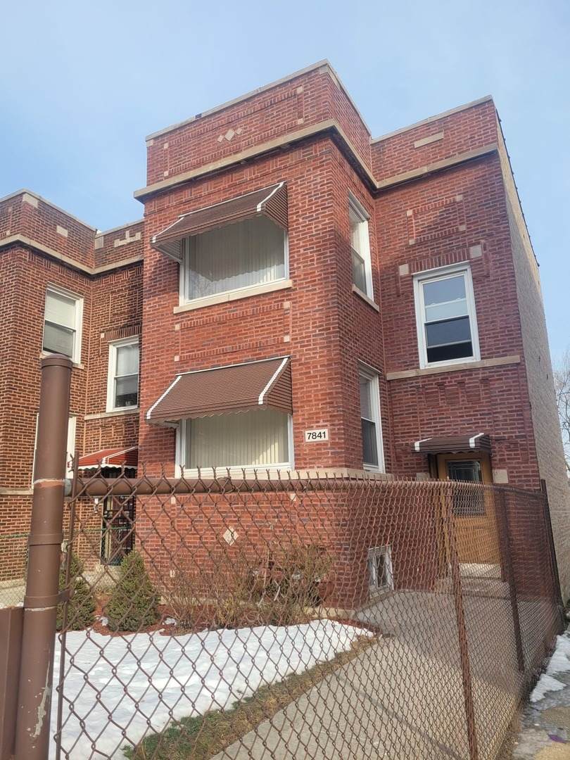 7841 Loomis Boulevard - Photo 1