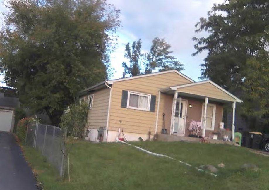 1220 Woodridge Drive - Photo 1