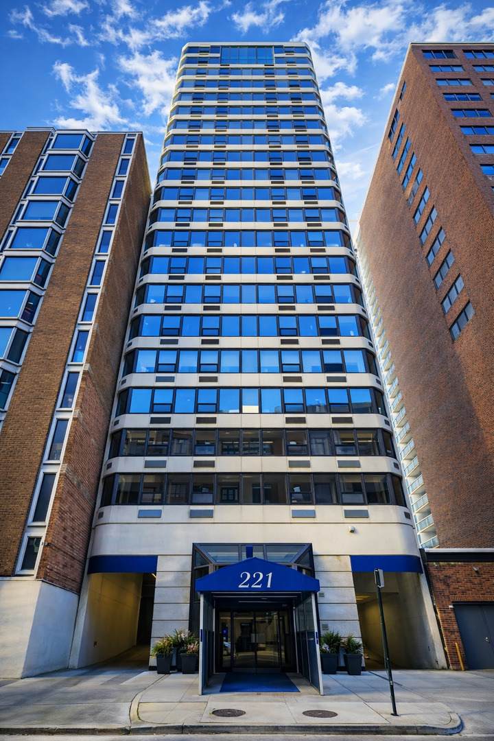 221 Walton Place - Photo 1