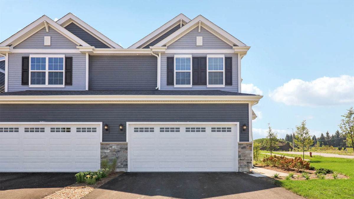 1744 Stable Lane - Photo 1