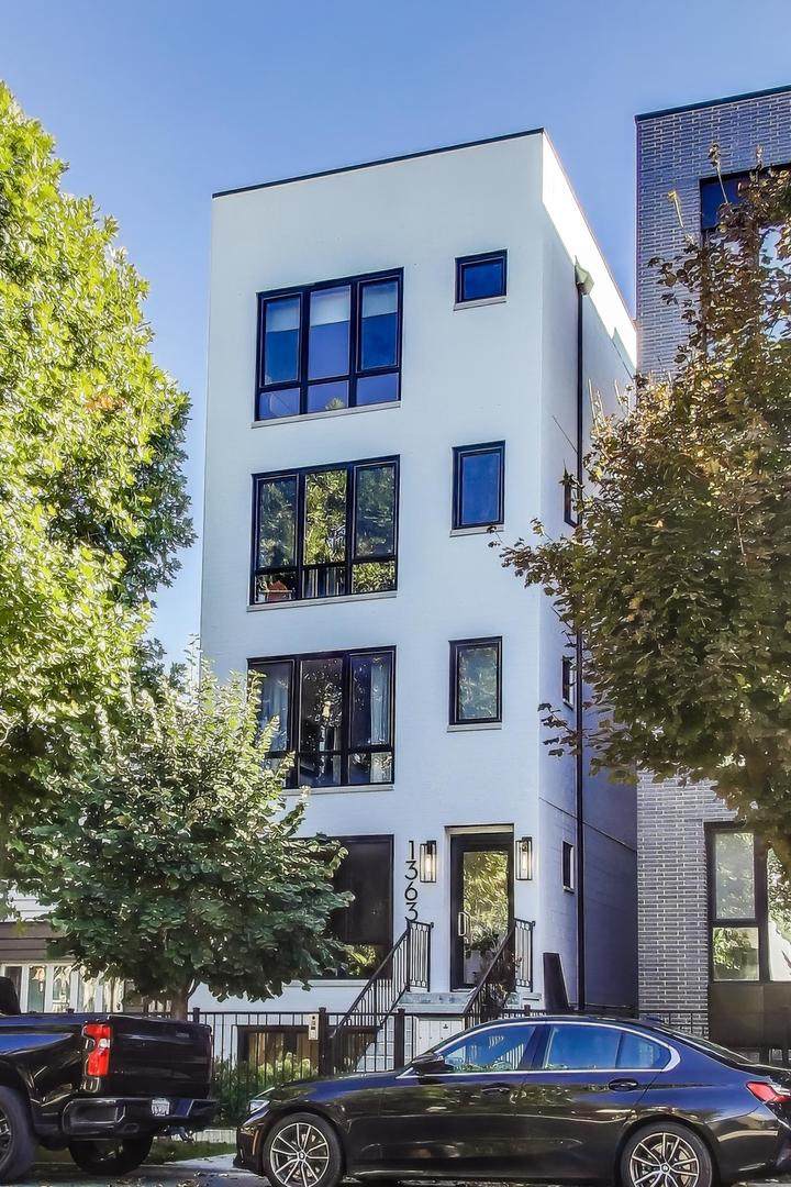 1363 Hubbard Street - Photo 1
