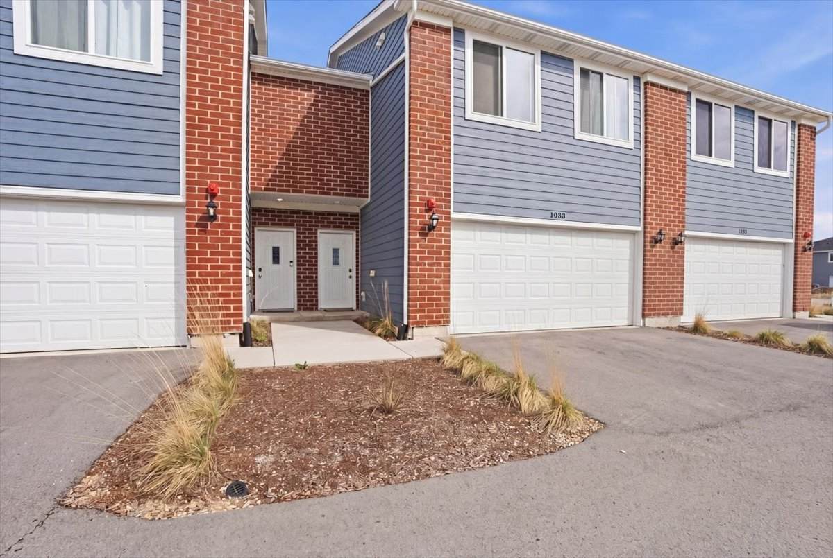 1033 Gillespie Lane - Photo 1