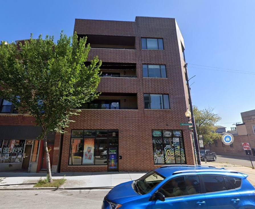 2933 Milwaukee Avenue - Photo 1