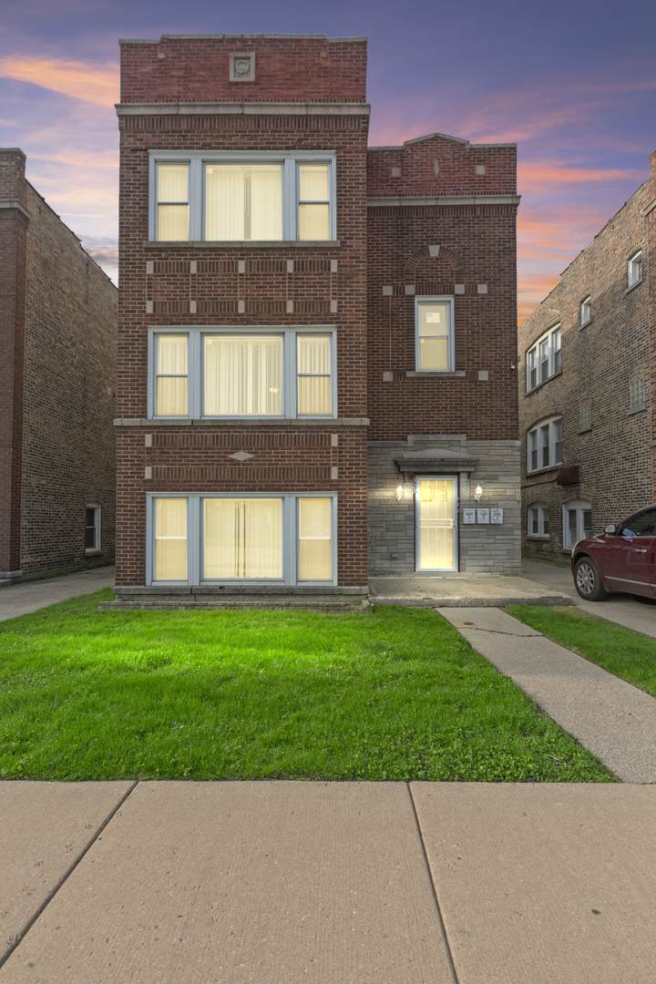 323 Memorial Drive - Photo 1