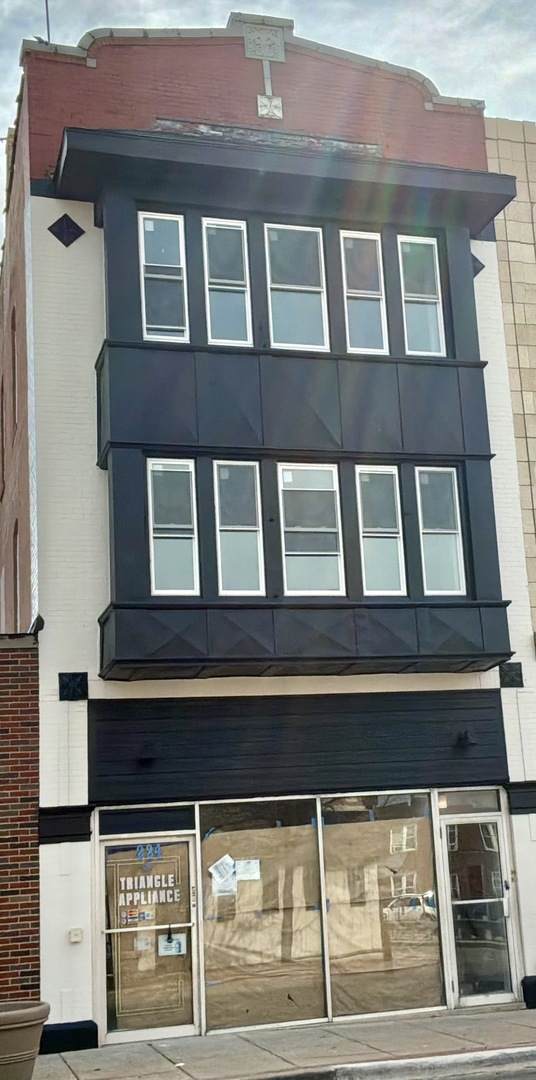 224 Cass Street - Photo 1