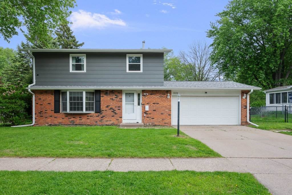 3129 Windsor Drive - Photo 1