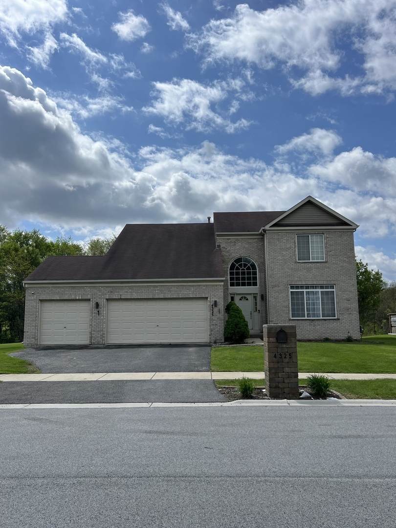 4325 Thornwood Avenue - Photo 1