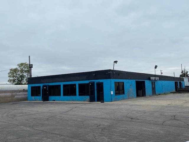 4701 Lake Street - Photo 1