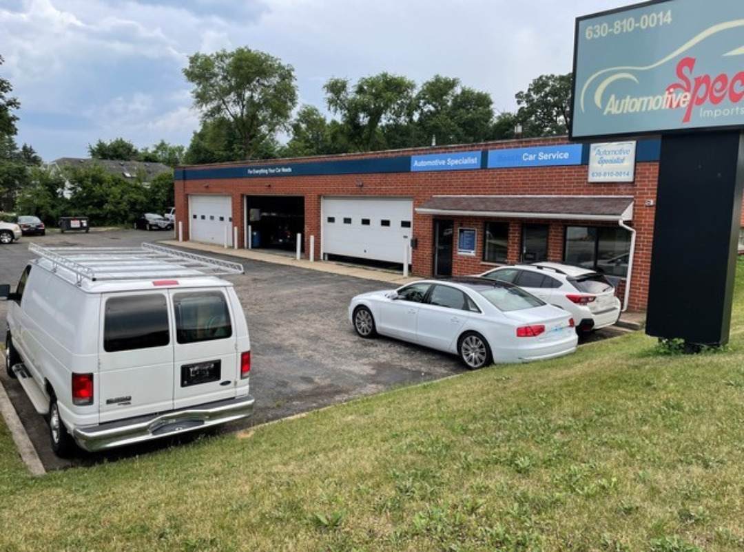 1801 Ogden Avenue - Photo 1