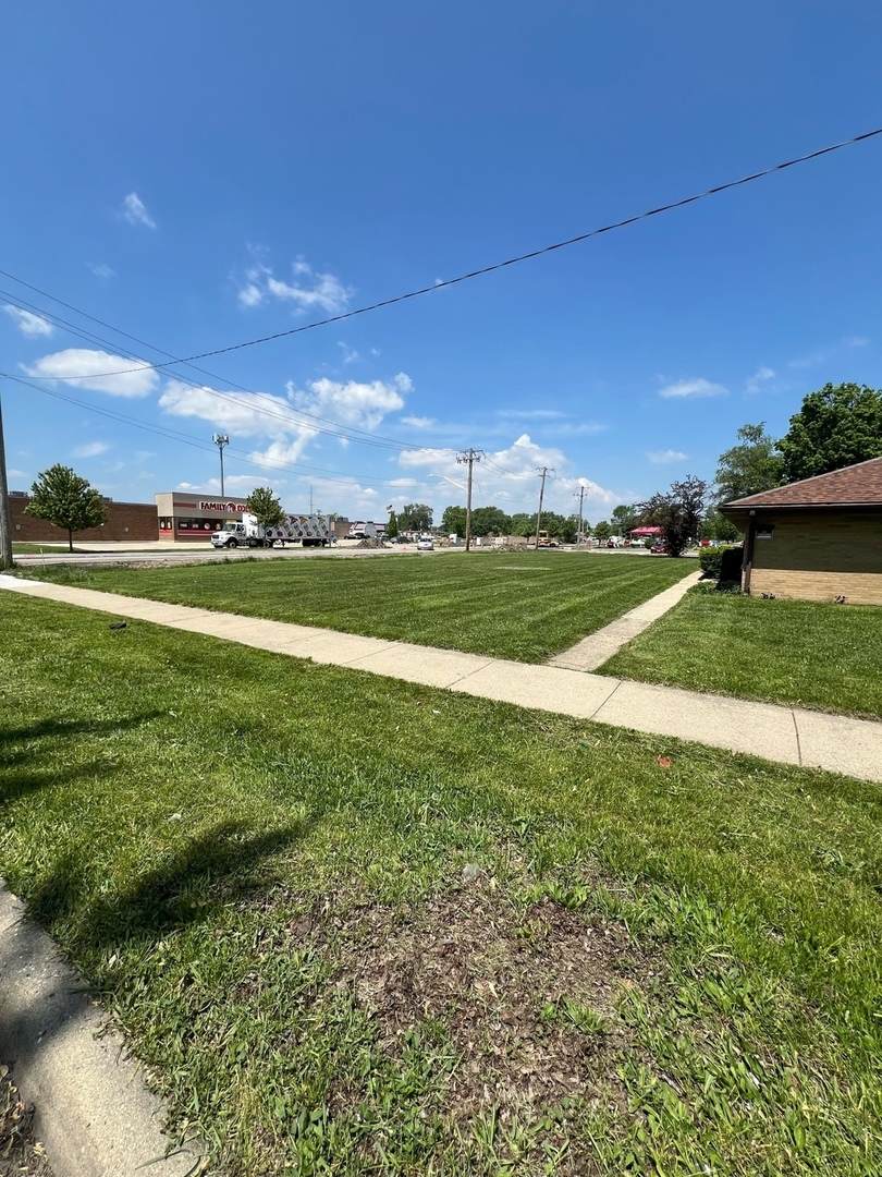 3298 7th Street - Photo 1