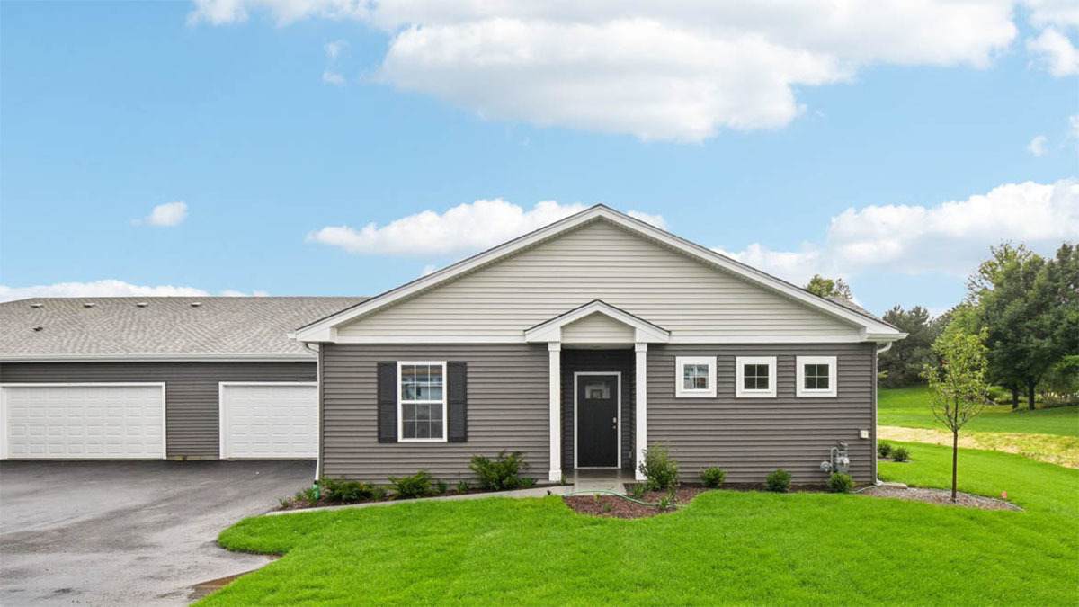6457 Maple Glen Drive - Photo 1