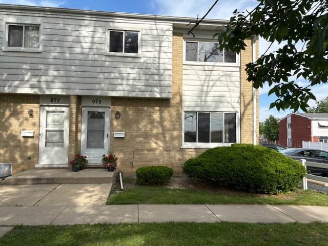 975 York Street - Photo 1