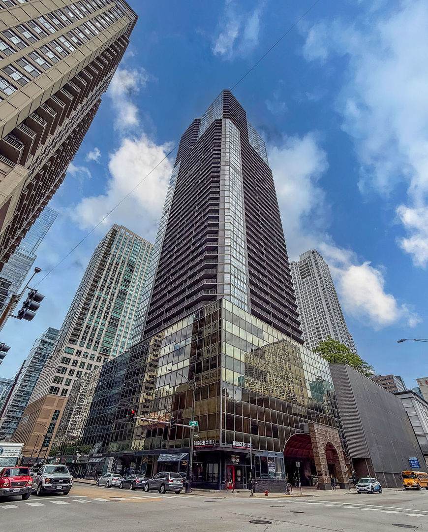 10 Ontario Street - Photo 1