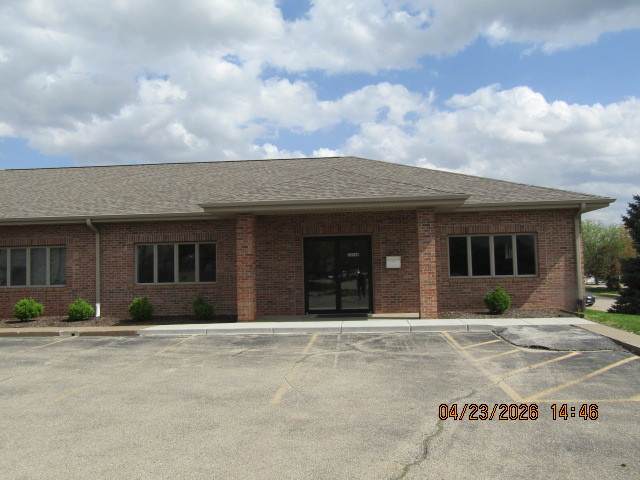 2206 52nd Street - Photo 1