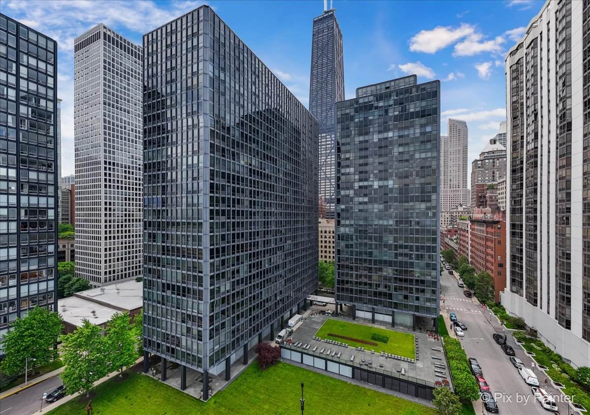 900 Lake Shore Drive - Photo 1