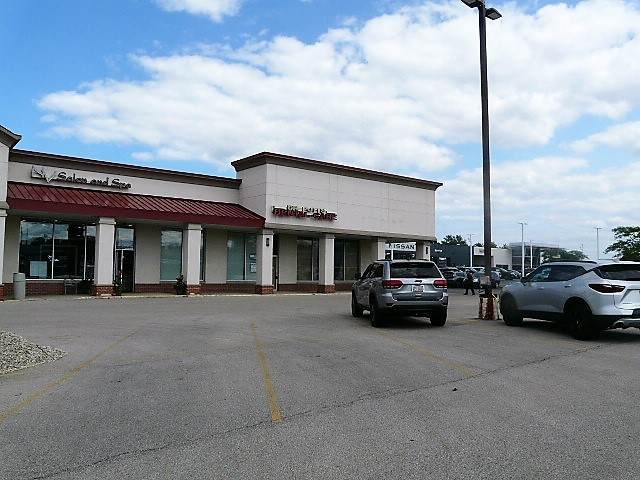 908 Milwaukee Avenue - Photo 1