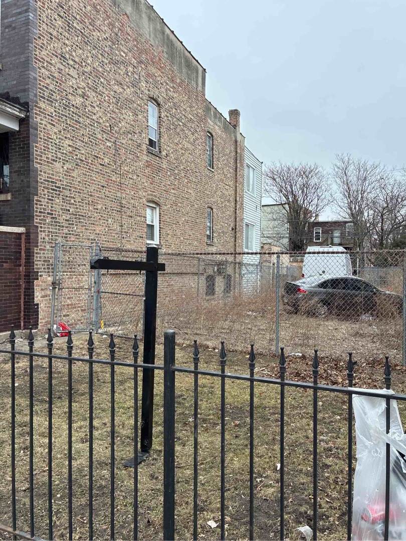 3929 Monroe Street - Photo 1