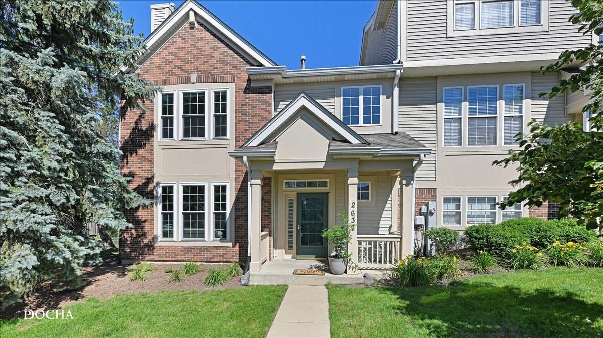 2637 Greenwood Place - Photo 1