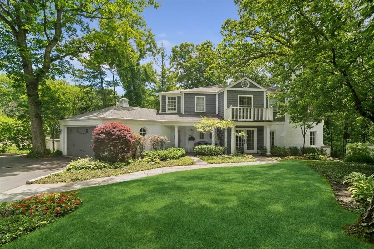 955 Wildwood Lane - Photo 1