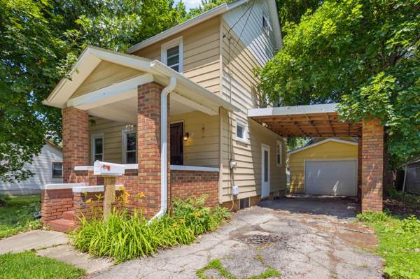 813 Perry Street - Photo 1