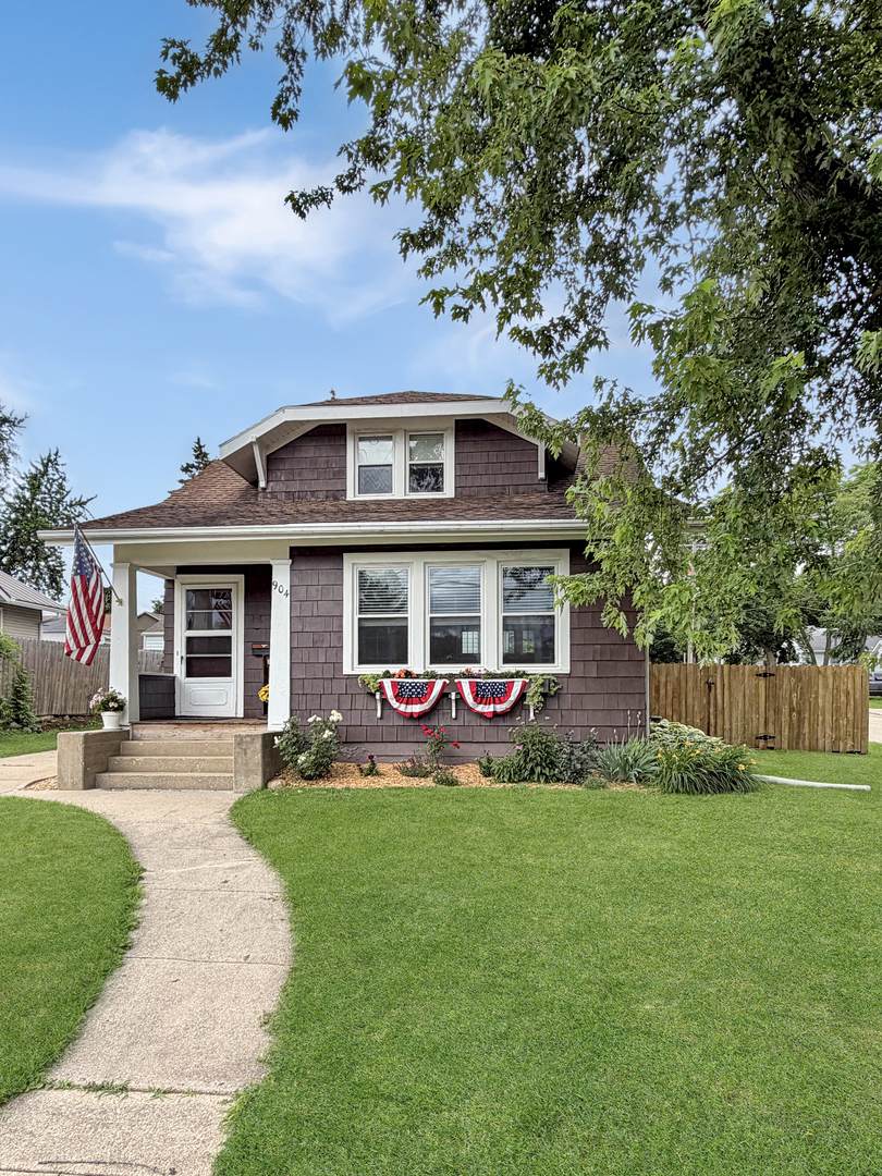 904 Mckinley Avenue - Photo 1