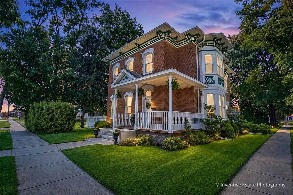 217 Main Street - Photo 1