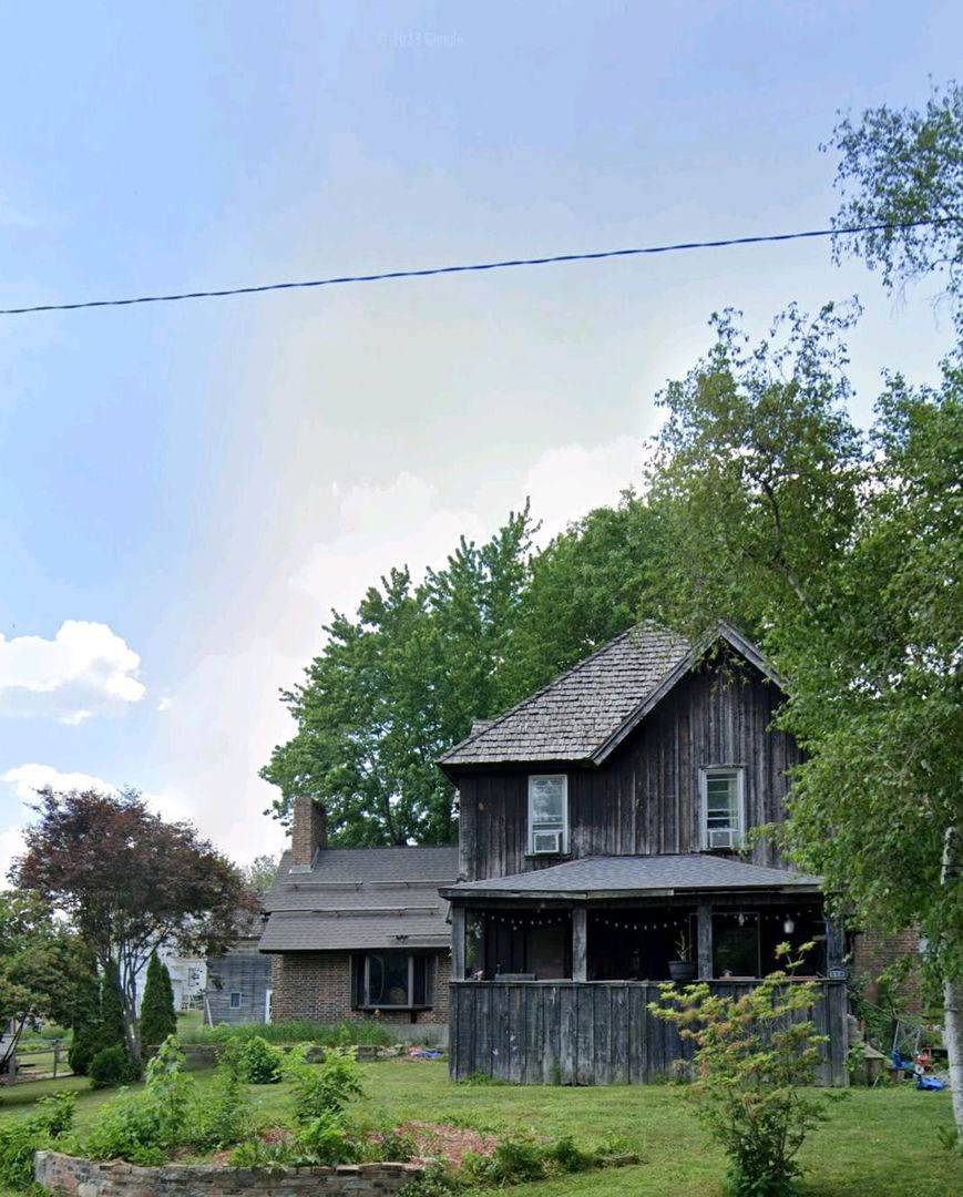 310 Park Avenue - Photo 1