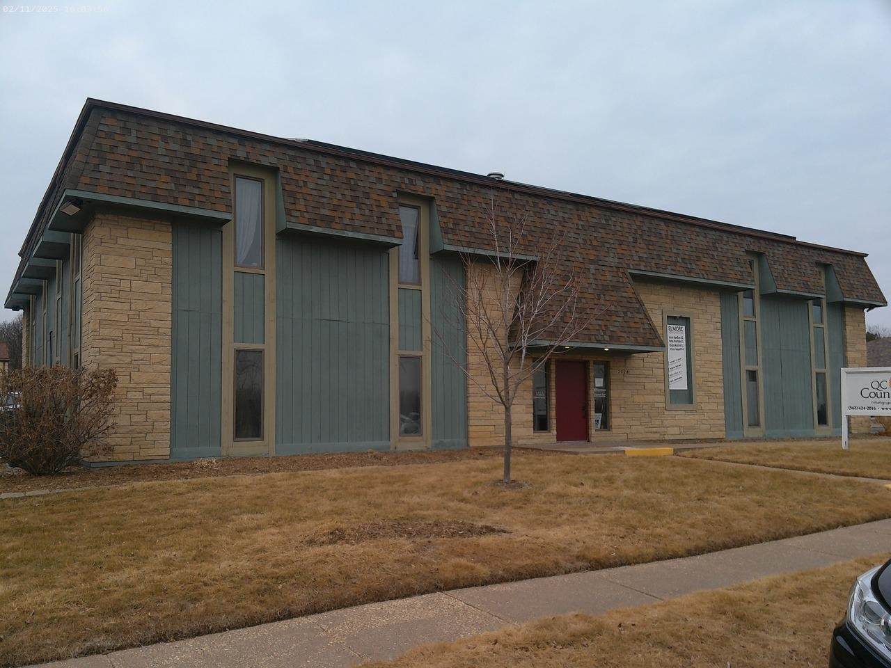 2028 38th Street - Photo 1