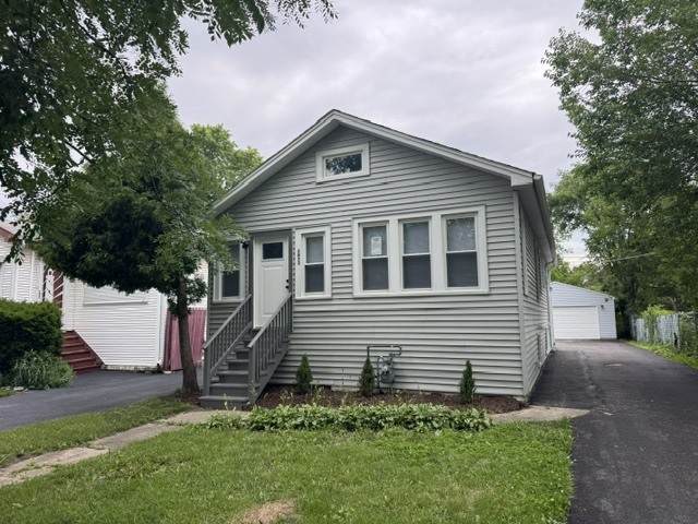1833 18th Avenue - Photo 1