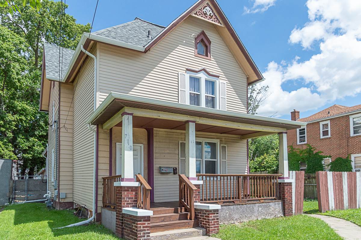710 Kishwaukee Street - Photo 1