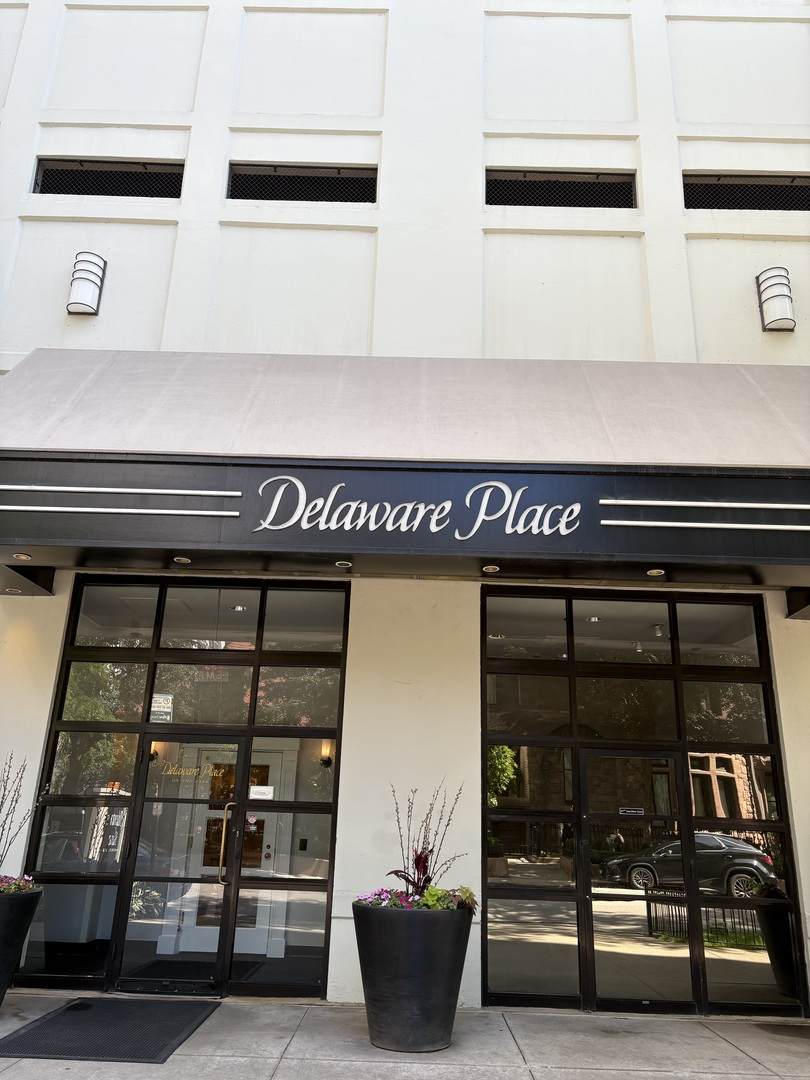 33 Delaware Place - Photo 1