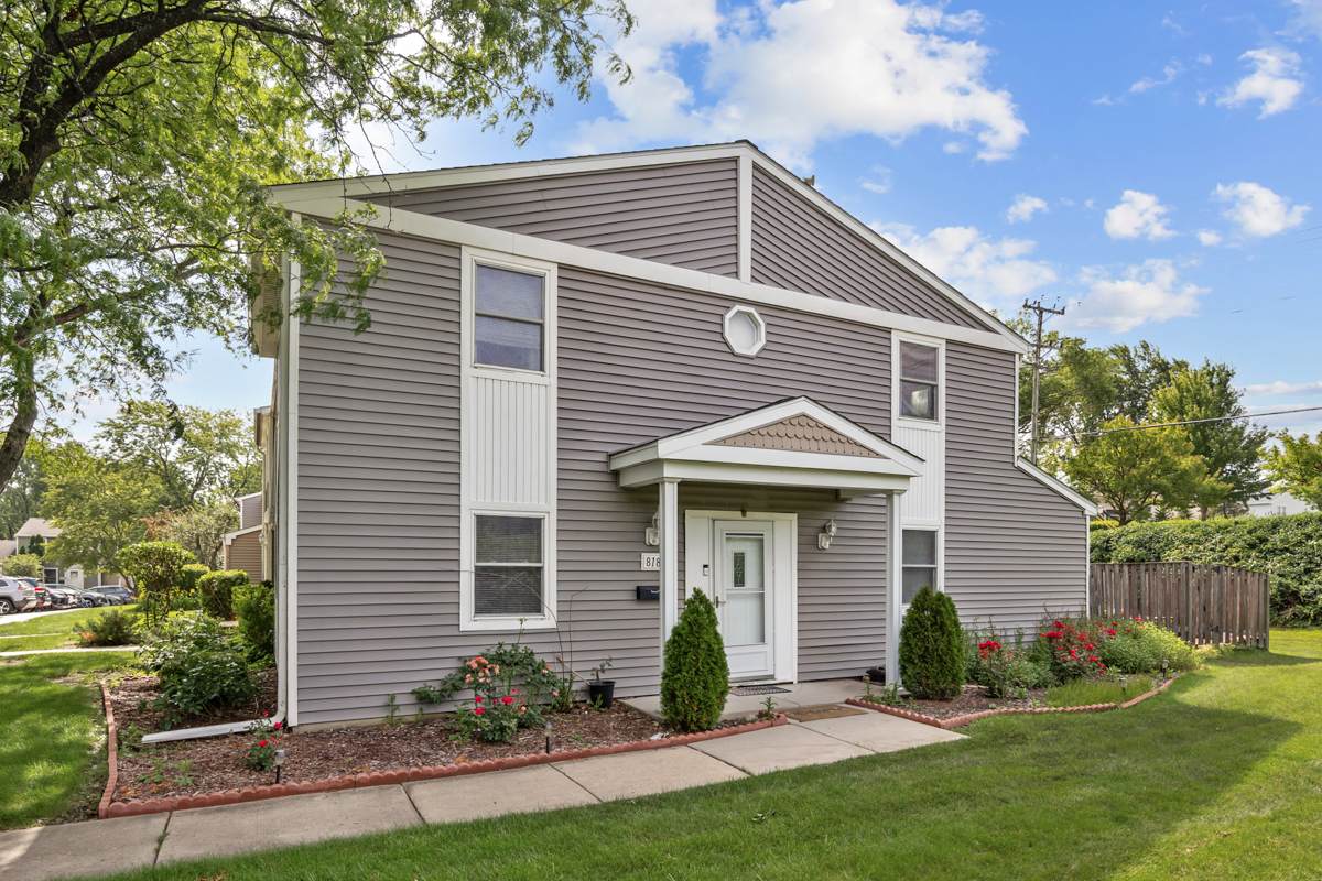 818 Dunbar Court - Photo 1