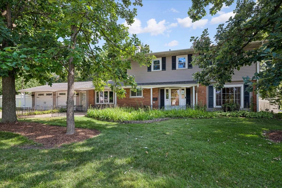 705 Northview Lane - Photo 1