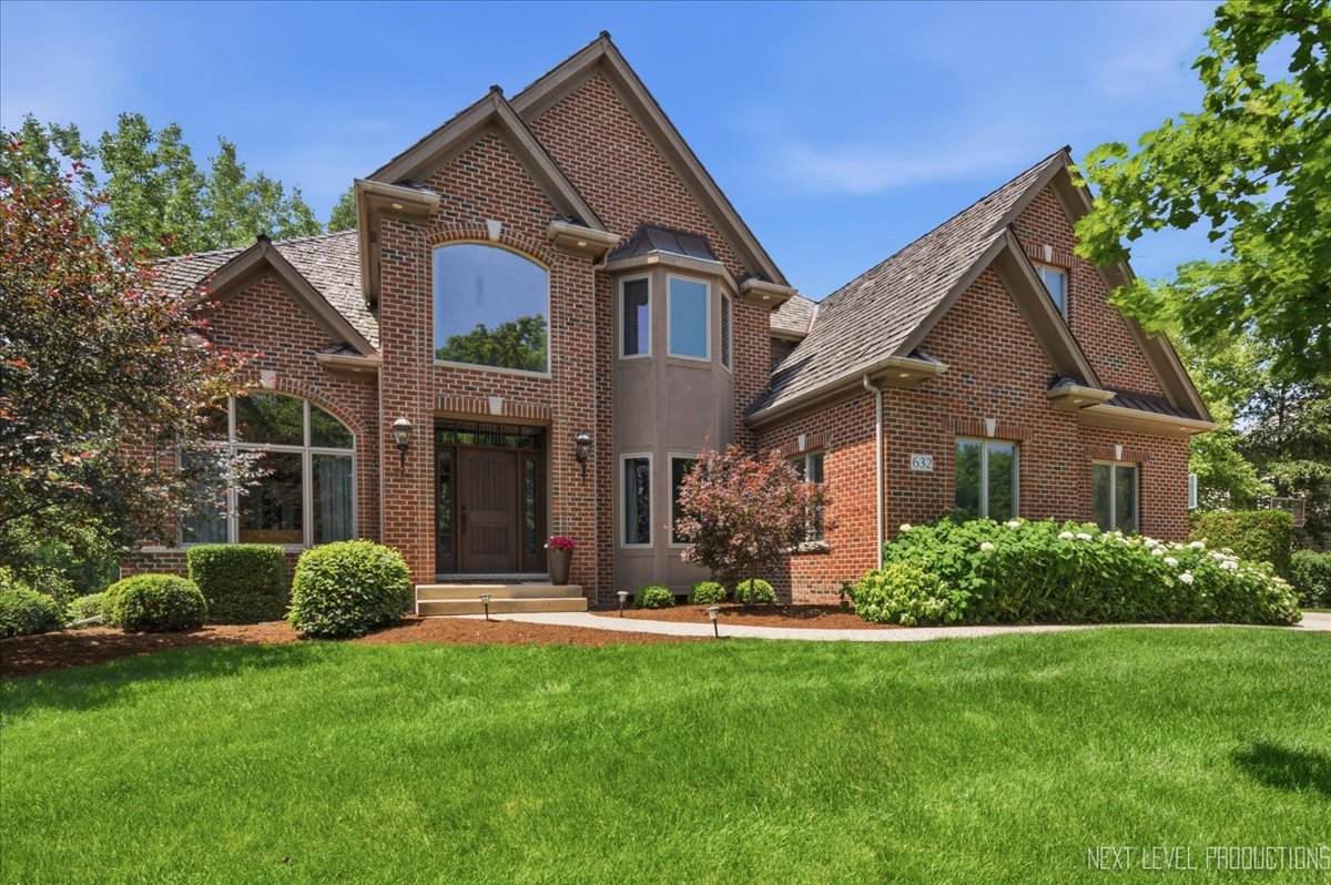 632 Waters Edge Drive - Photo 1