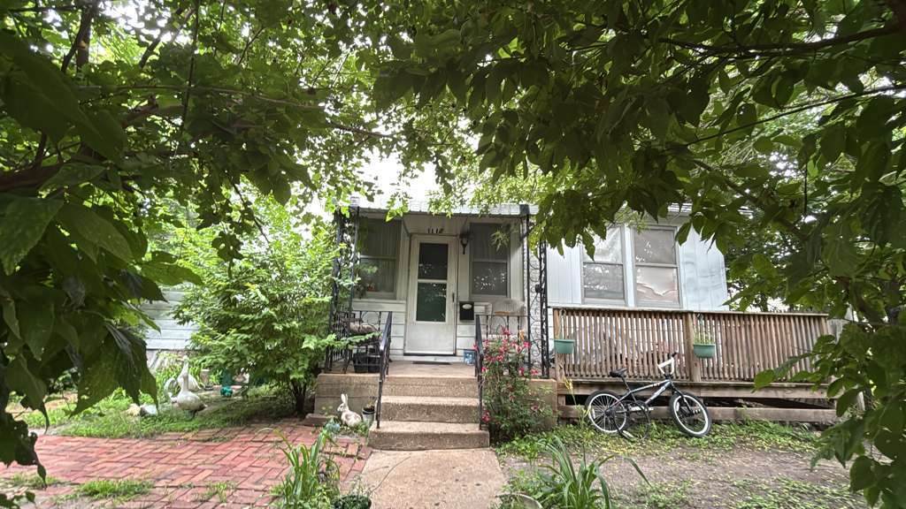 1112 Fulton Street - Photo 1
